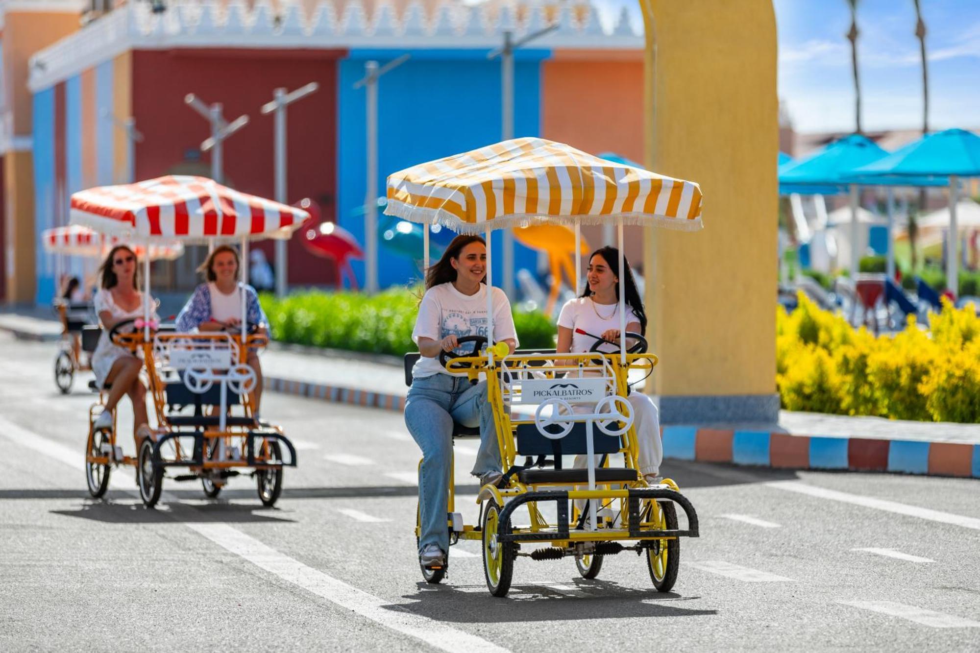 Neverland City Hurghada - Pickalbatros エクステリア 写真