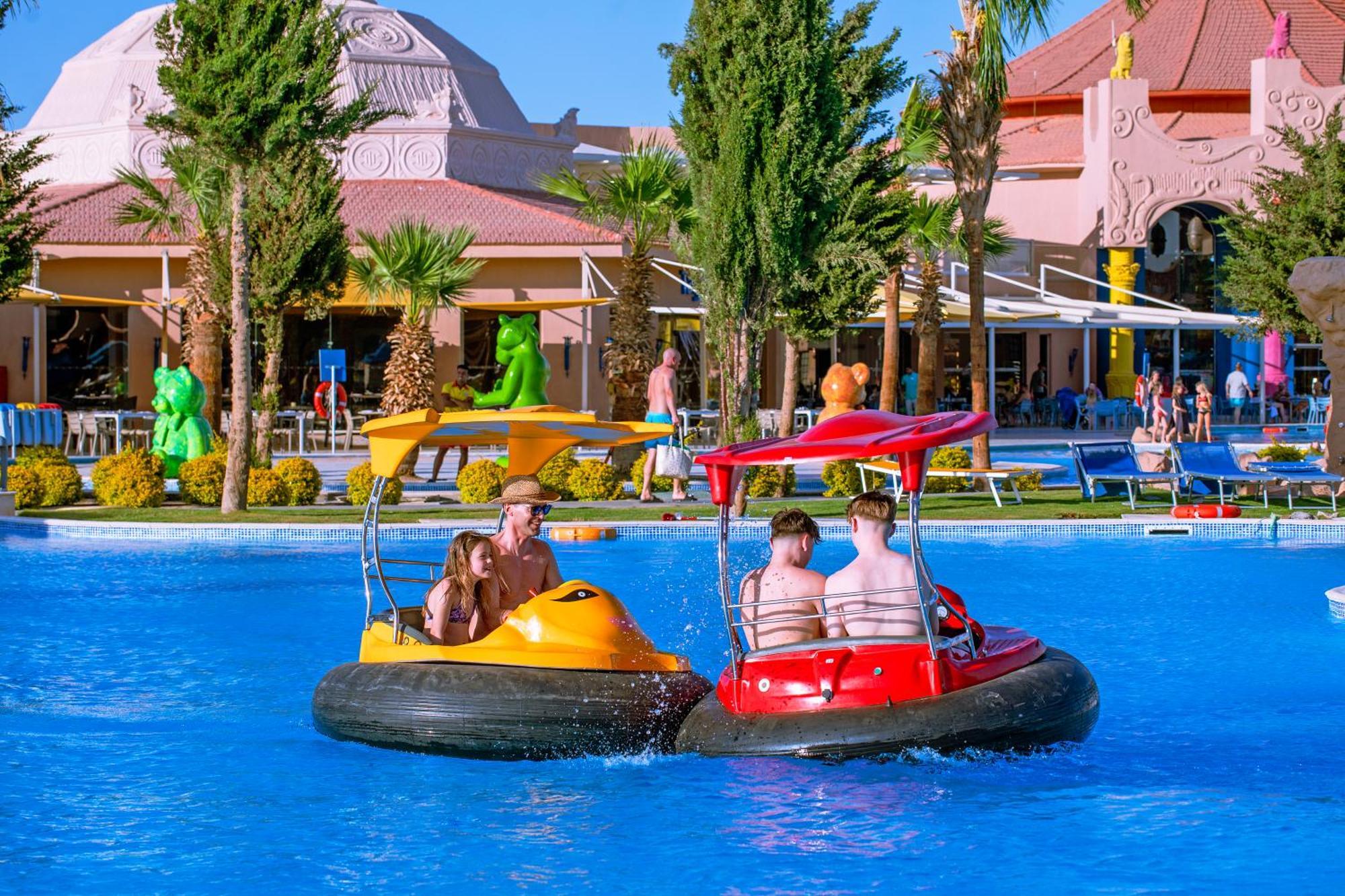 Neverland City Hurghada - Pickalbatros エクステリア 写真